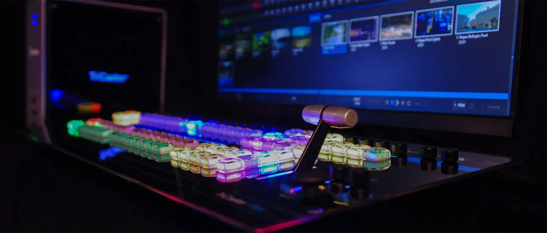 TriCaster Flex 12