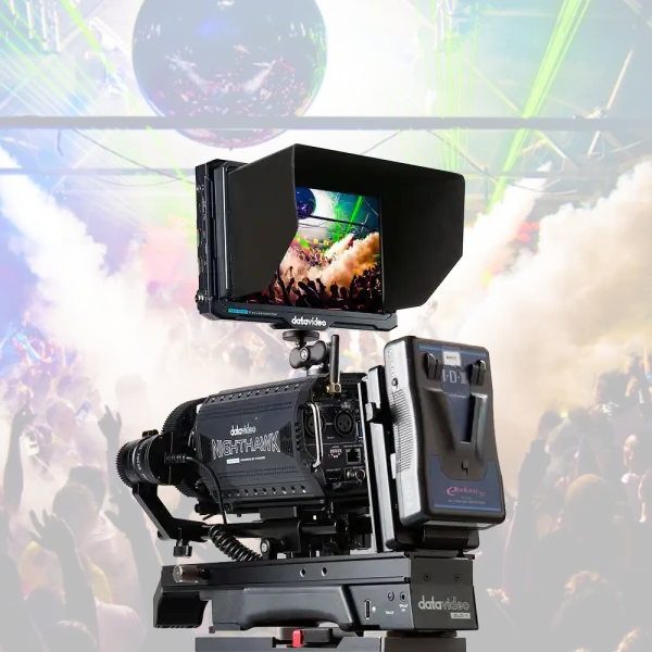 TLM-700UHD TLM-700UHD
