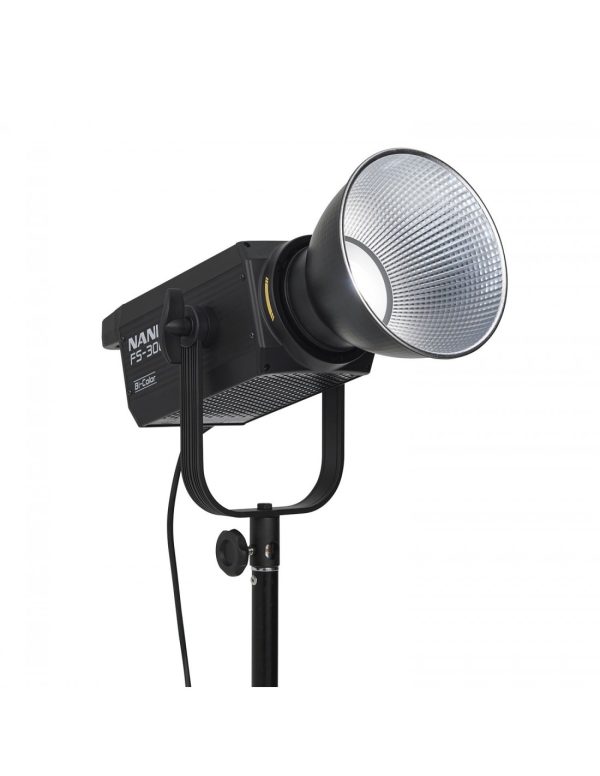 FS 300B Bi color led Spot Light de Nanlite 1