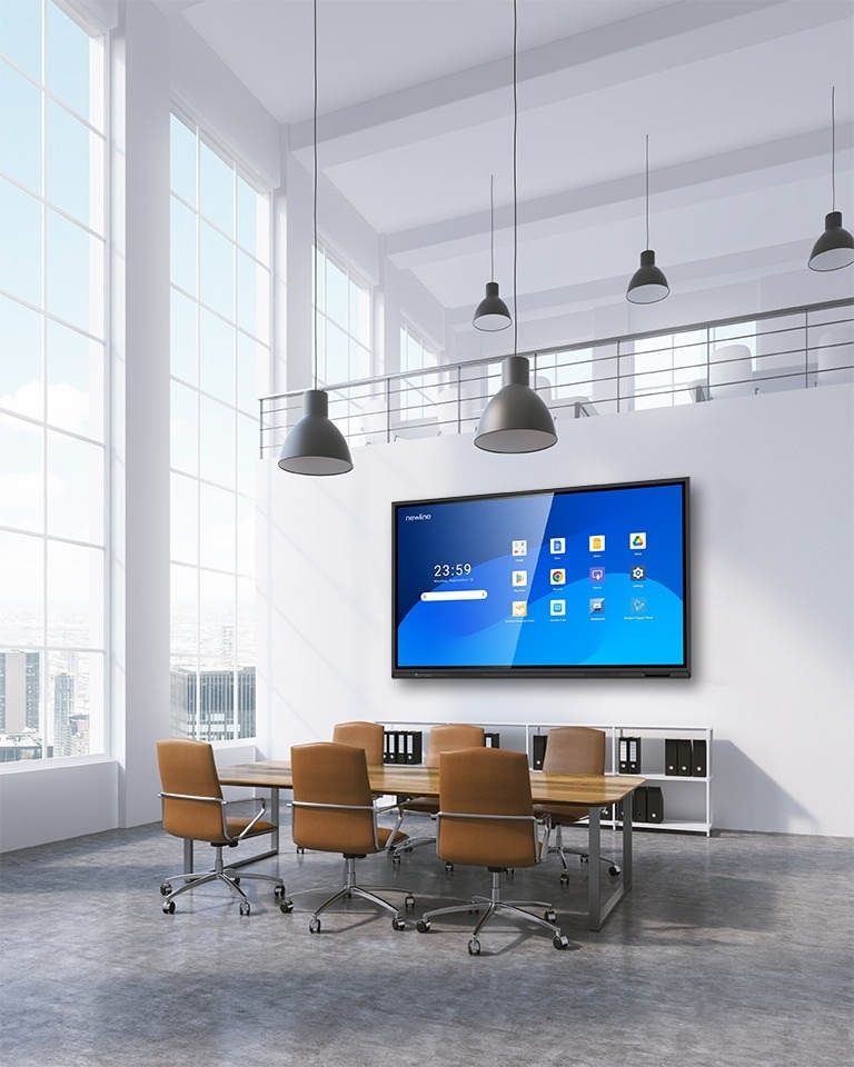 Lyra Pro 55" > 98" 19 QPro empty meeting room 86inch web