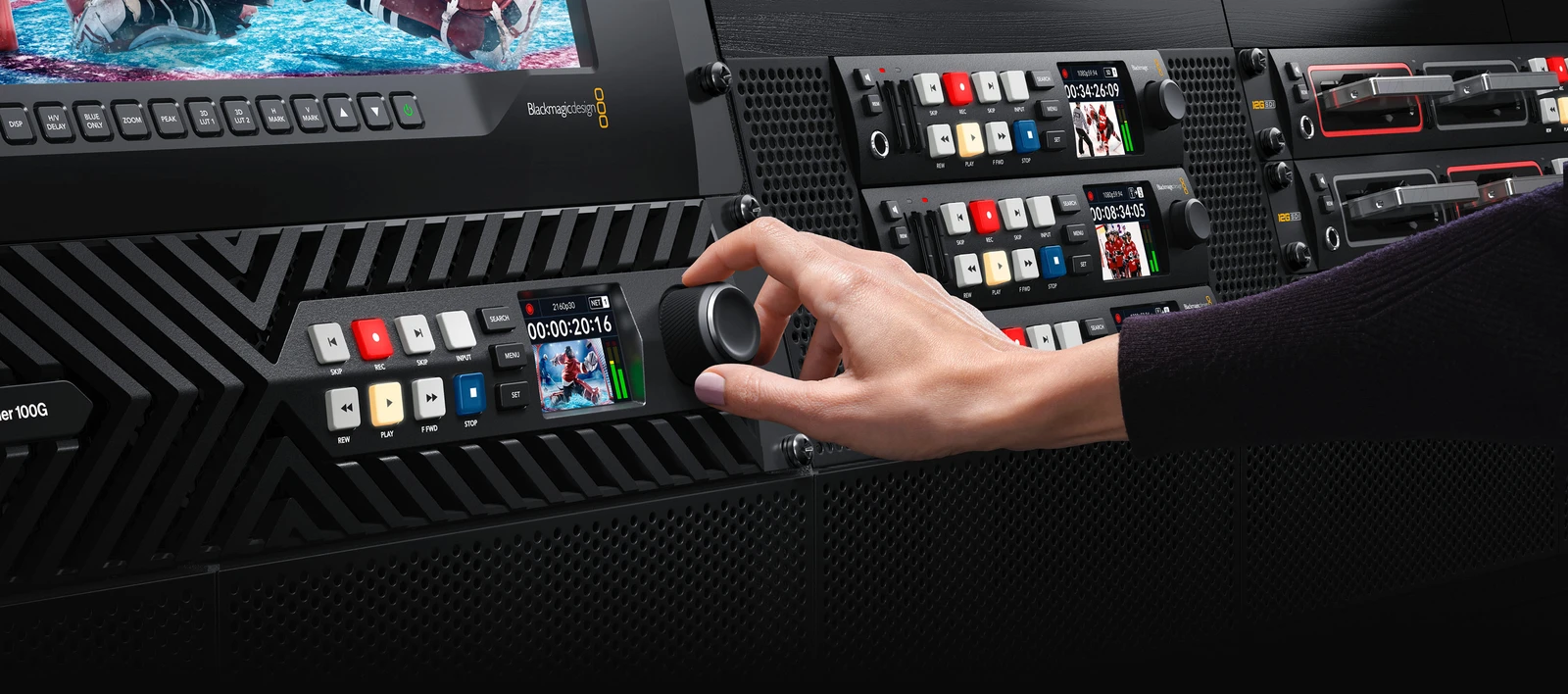 HyperDeck ISO Recorder 100G 21 Control remoto sincronizado desde paneles broadcast y mezcladores ATEM