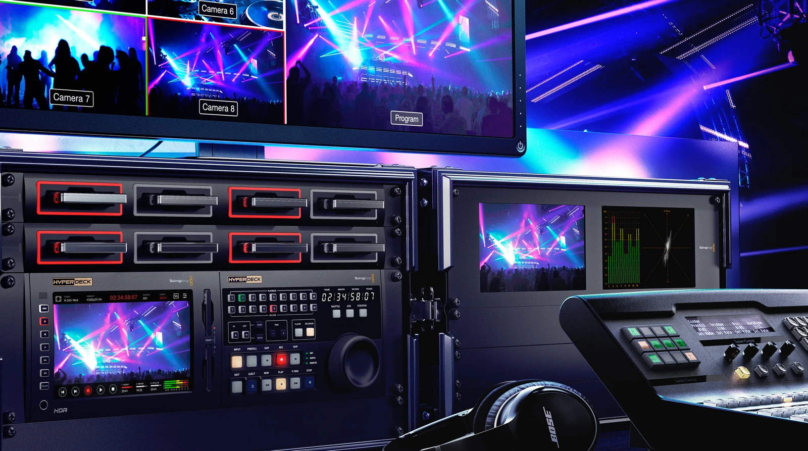 Blackmagic MultiDock 10G 18 Integración en rack con HyperDeck Extreme 8K HDR y HyperDeck Extreme Control